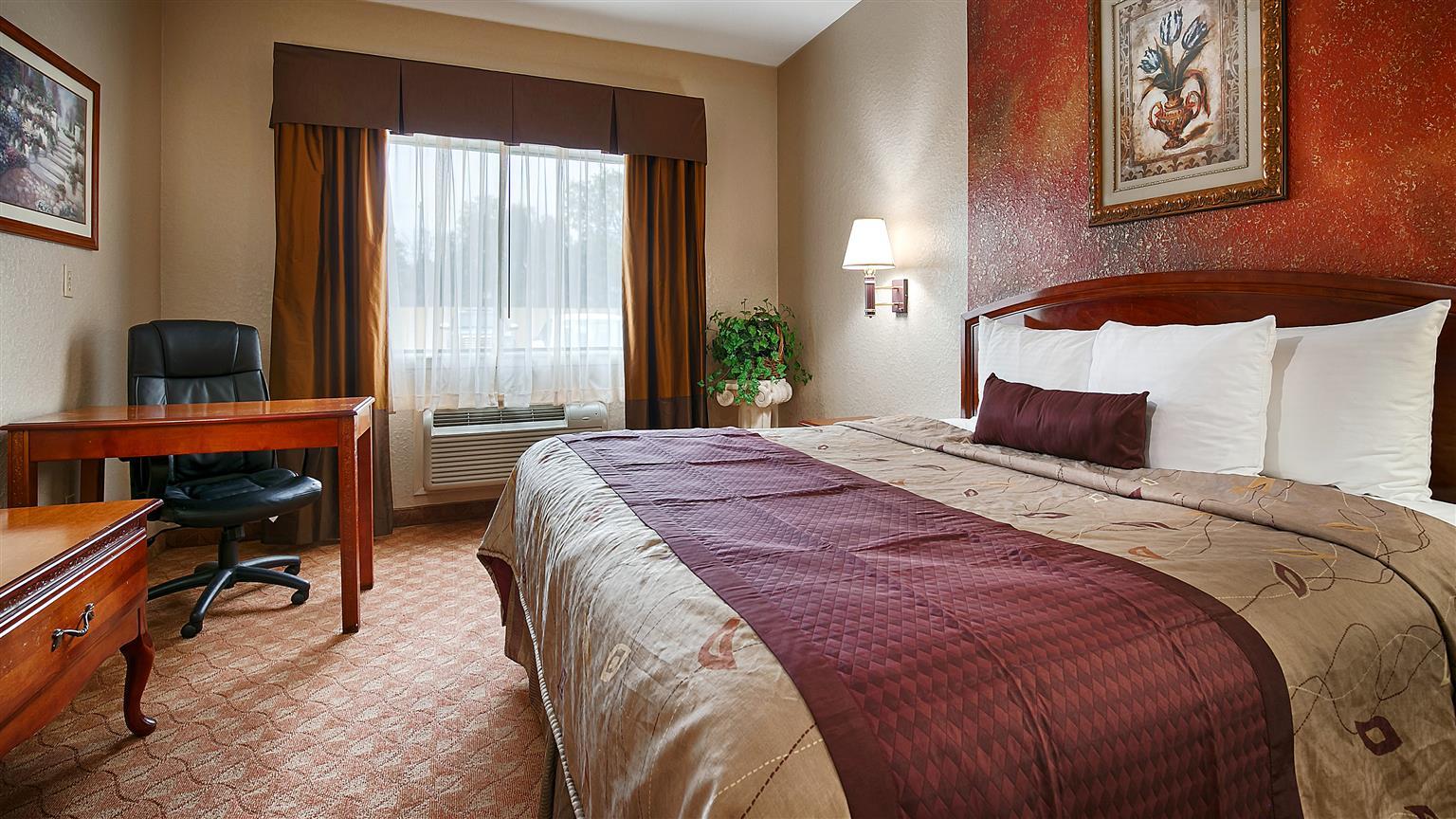 Best Western Plus Northwest Inn & Suites Хюстън Екстериор снимка